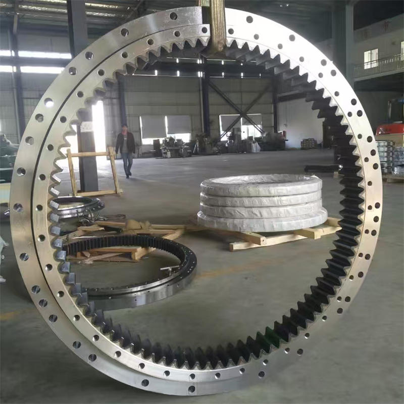 SH200Z3 Excavator Slewing gear Swing Bearing Sumitomo