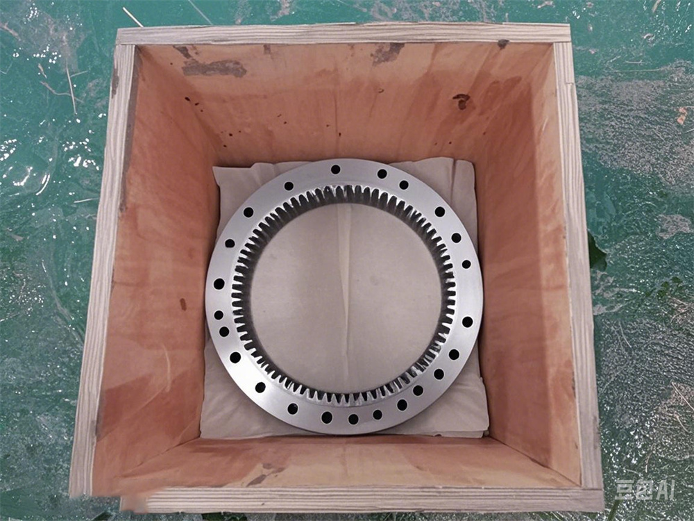 Product Display (2)